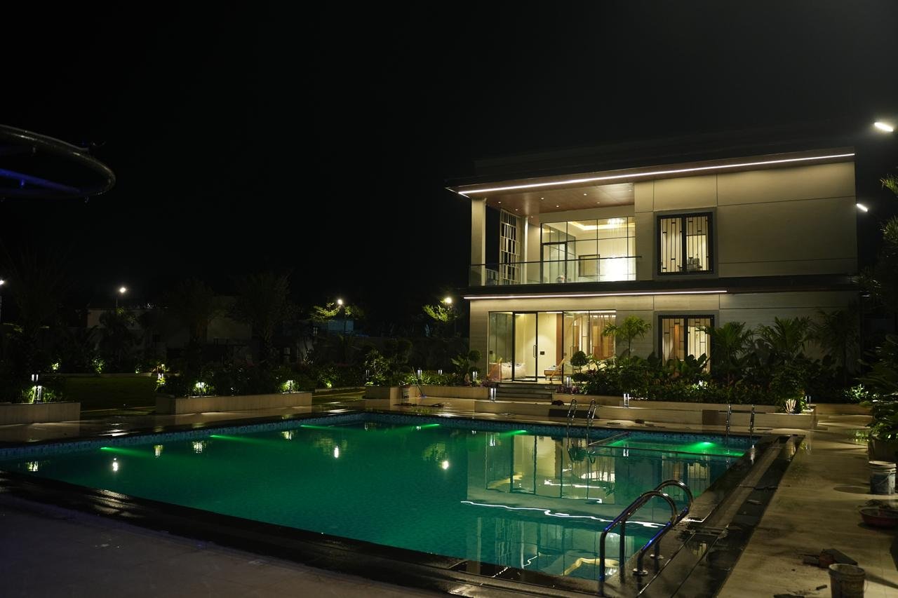 Private Swimming Pool